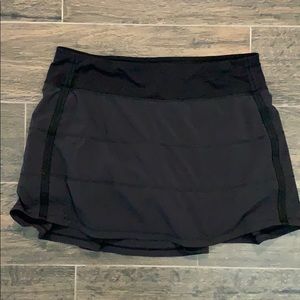 Lululemon black skirt